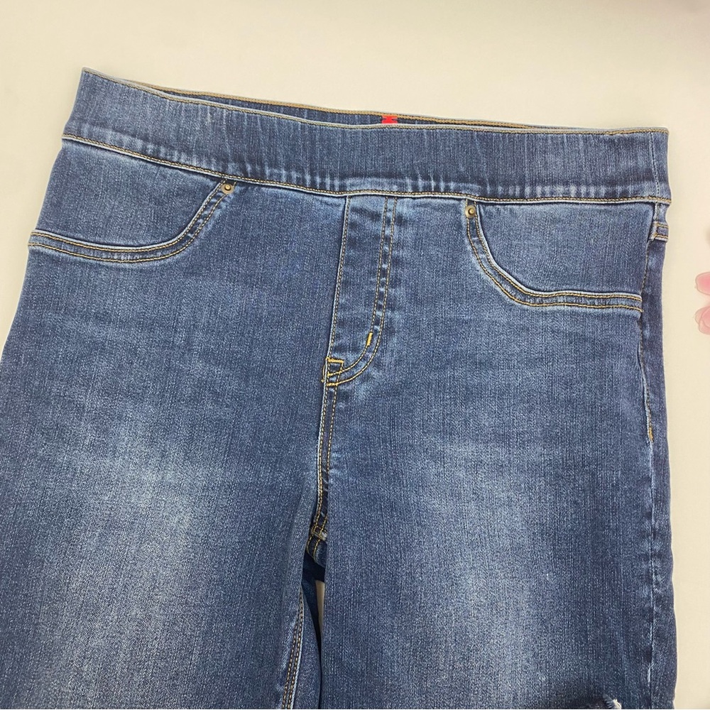 SPANX Distressed Ankle High Rise Skinny Jeans: Medium Wash - Picture 8 of 14